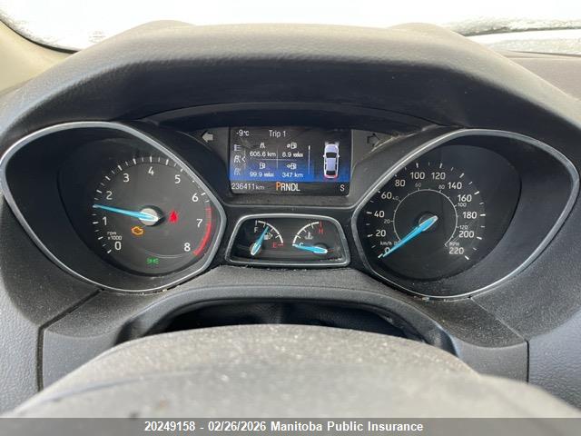 1FADP3K25HL239945 Ford FOCUS SE