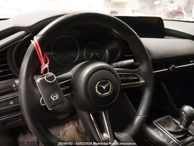 JM1BPBCM6K1133826 Mazda Mazda3 Gs I-activ