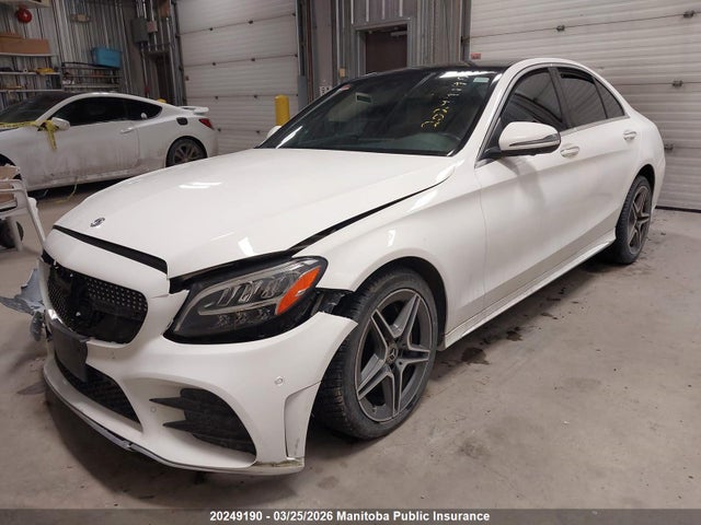 20249190 :رقم المزاد ، 55SWF8EB6KU307337 vin ، 2019 Mercedes Benz C300 4matic مزاد بيع