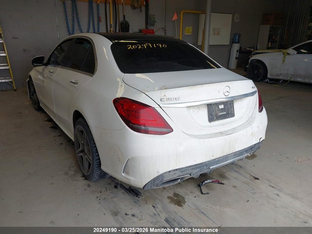 20249190 :رقم المزاد ، 55SWF8EB6KU307337 vin ، 2019 Mercedes Benz C300 4matic مزاد بيع