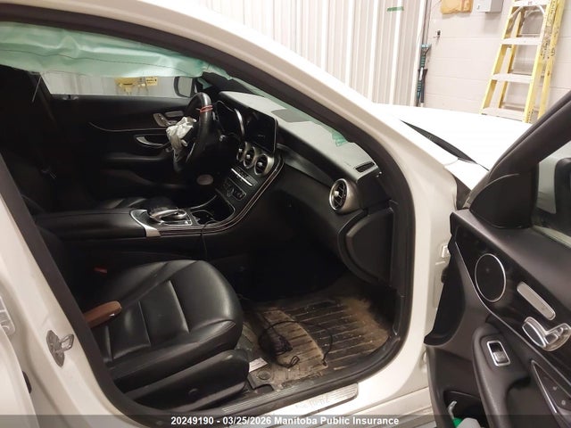 20249190 :رقم المزاد ، 55SWF8EB6KU307337 vin ، 2019 Mercedes Benz C300 4matic مزاد بيع