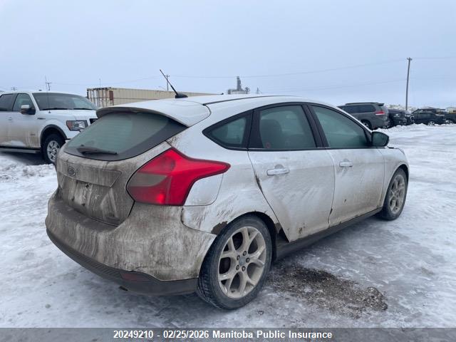 1FADP3K2XEL226149 Ford FOCUS SE