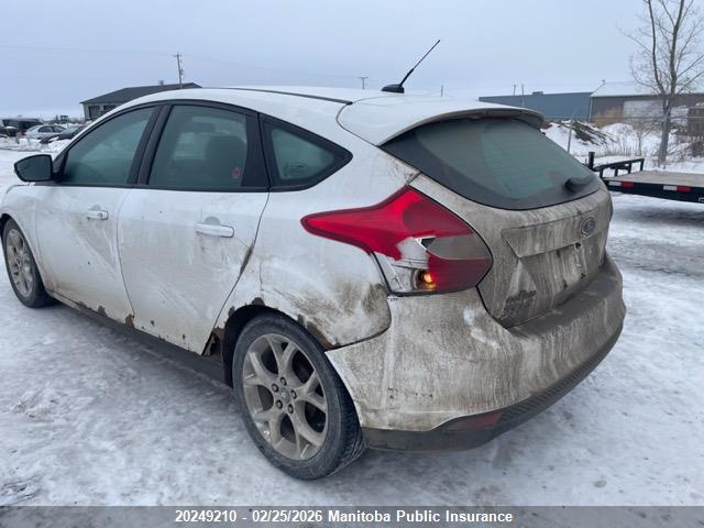 1FADP3K2XEL226149 Ford FOCUS SE