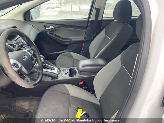 1FADP3K2XEL226149 Ford FOCUS SE