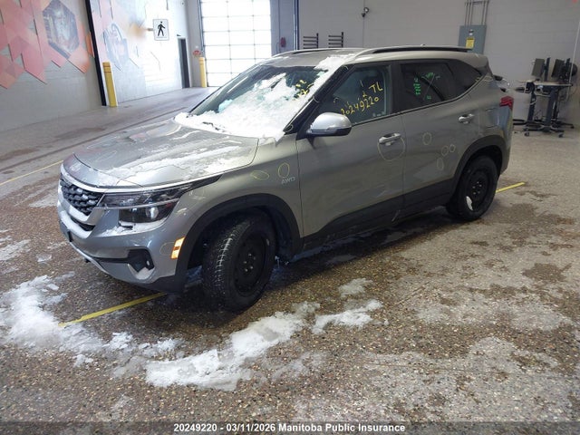 Продаж на аукціоні авто 2023 Kia Seltos Lx, vin: KNDEPCAA2P7379451, номер лоту: 20249220