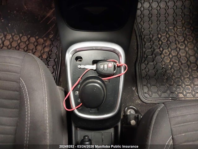 20249282 :رقم المزاد ، VNKKTUD3XJA093589 vin ، 2018 Toyota Yaris Le مزاد بيع