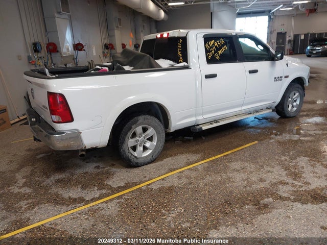 1C6RR7TTXJS249303 Dodge Ram 1500 Slt Crew Cab