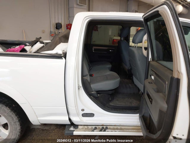 1C6RR7TTXJS249303 Dodge Ram 1500 Slt Crew Cab