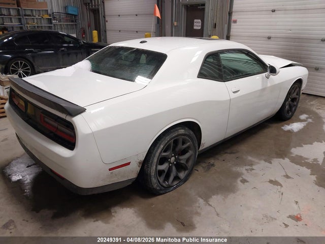 2C3CDZAG5FH774187 Dodge Challenger Sxt