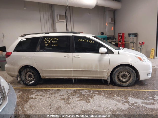 20249392 :رقم المزاد ، 5TDZA23C04S177611 vin ، 2004 Toyota Sienna Le V6 مزاد بيع