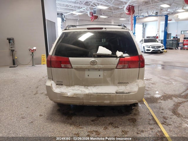 20249392 :رقم المزاد ، 5TDZA23C04S177611 vin ، 2004 Toyota Sienna Le V6 مزاد بيع