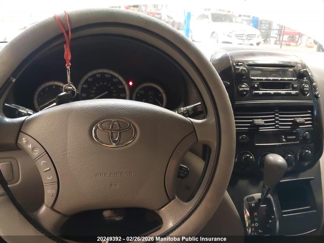 20249392 :رقم المزاد ، 5TDZA23C04S177611 vin ، 2004 Toyota Sienna Le V6 مزاد بيع