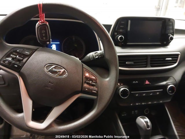 KM8J2CA46MU408837 Hyundai Tucson Essential
