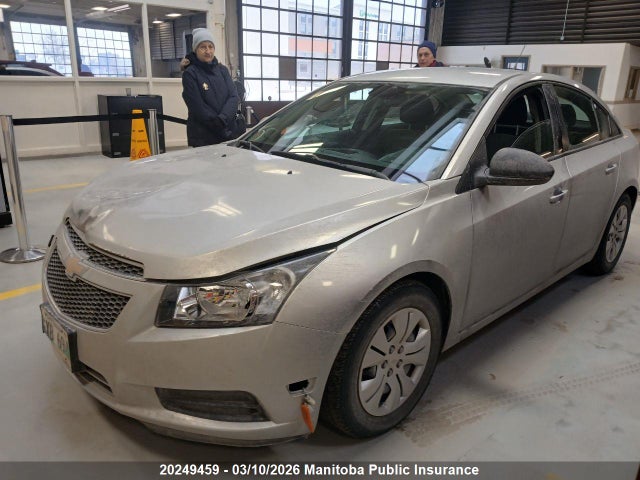 1G1PL5SH5E7120471 Chevrolet CRUZE LS