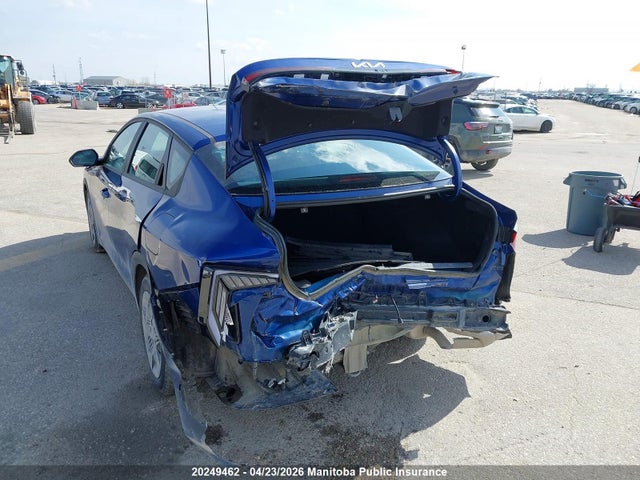 2025 Kia K4 Lx მანქანა იყიდება აუქციონზე, vin: 3KPFT4DE7SE151698, აუქციონის ნომერი: 20249462