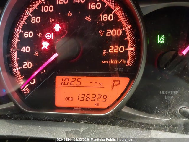 VNKKTUD38HA083699 Toyota YARIS LE