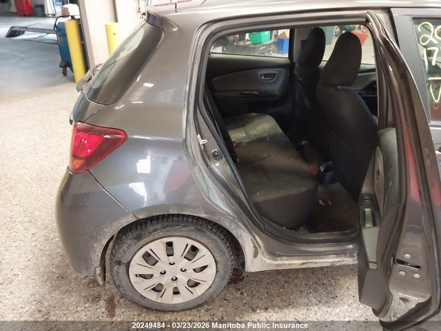 VNKKTUD38HA083699 Toyota YARIS LE