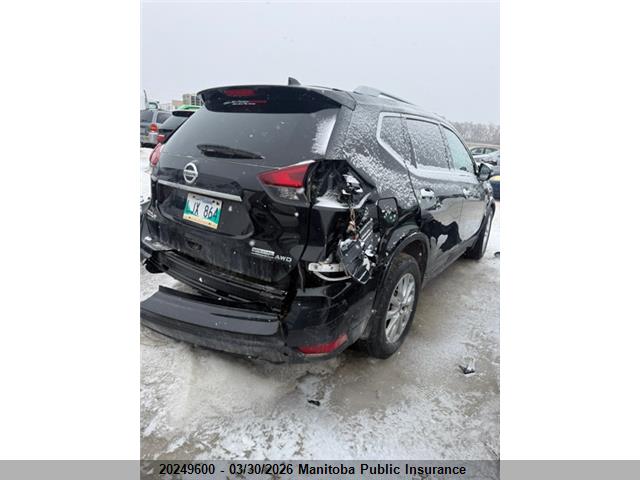 5N1AT2MV0LC813298 Nissan Rogue S Special Edition