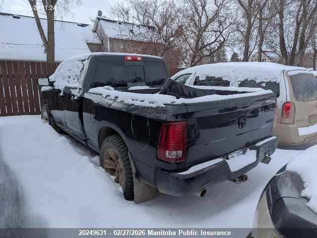 1C6RR7HT1FS782401 Dodge Ram 1500 Sport Quad Cab