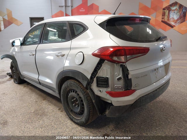 20249657 :رقم المزاد ، KM8J2CA49JU678043 vin ، 2018 Hyundai Tucson مزاد بيع