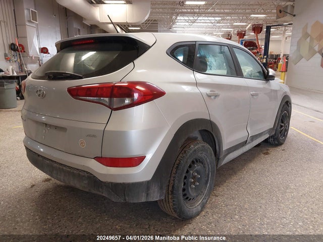 20249657 :رقم المزاد ، KM8J2CA49JU678043 vin ، 2018 Hyundai Tucson مزاد بيع