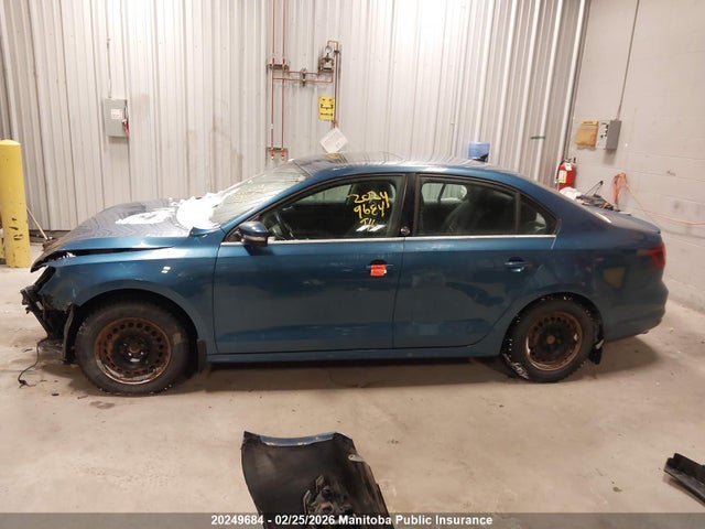 3VWDB7AJ7HM212671 Volkswagen Jetta 1.4 Tsi