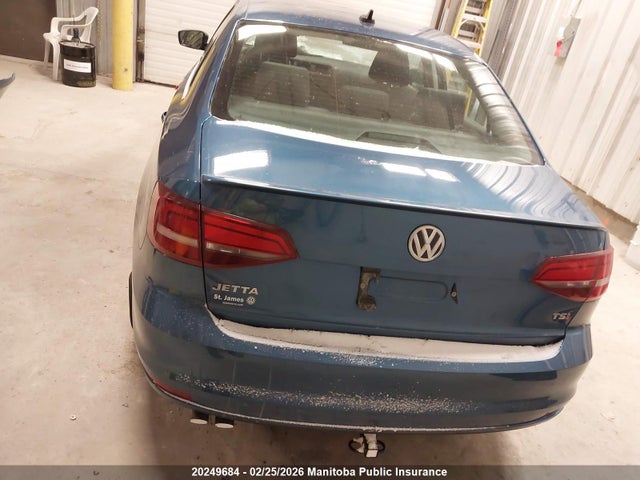 3VWDB7AJ7HM212671 Volkswagen Jetta 1.4 Tsi