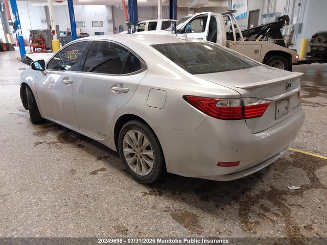 20249698 :رقم المزاد ، JTHBW1GG0D2011721 vin ، 2013 Lexus Es 300h مزاد بيع