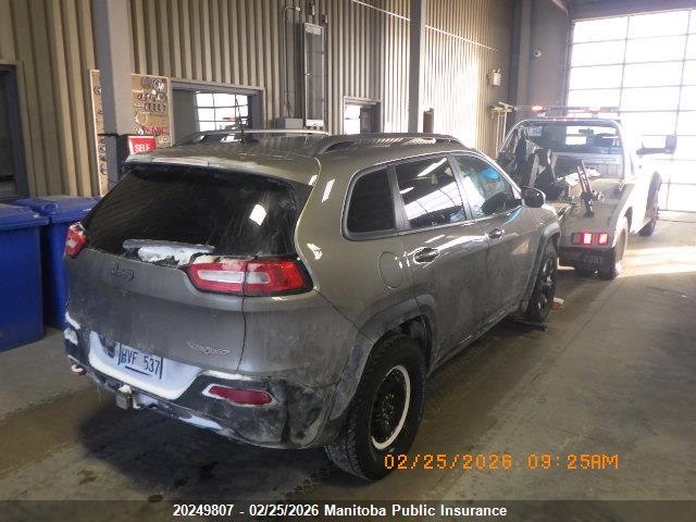 Jeep Cherokee Trailhawk 2017 1C4PJMBS7HW636571 Image 2