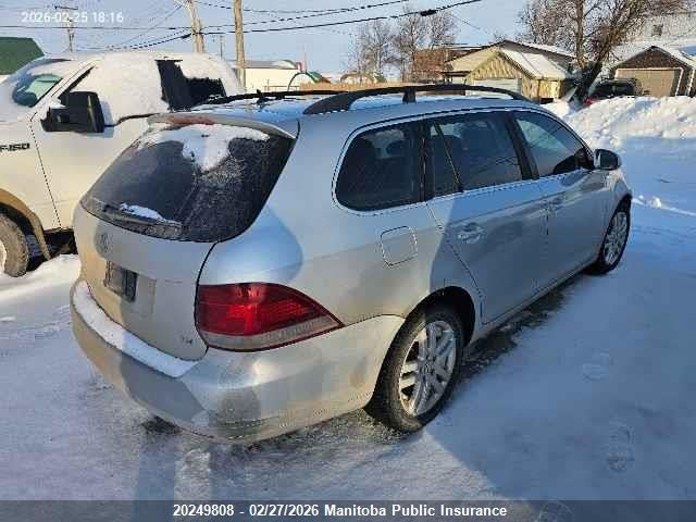 Aukcja sprzedaży 2010 Volkswagen Golf 2.0 Tdi, vin: 3VWKL7AJ2AM646457, numer aukcji: 20249808