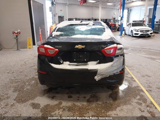 1G1BE5SM1H7121106 Chevrolet Cruze Lt Turbo