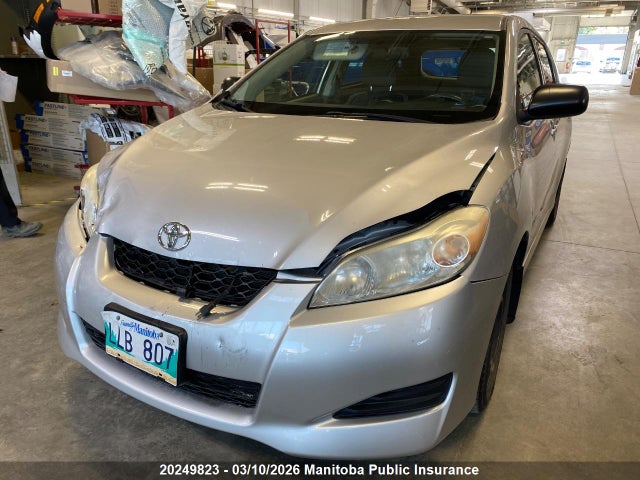 20249823 :رقم المزاد ، 2T1KU4EEXBC718463 vin ، 2011 Toyota Matrix مزاد بيع