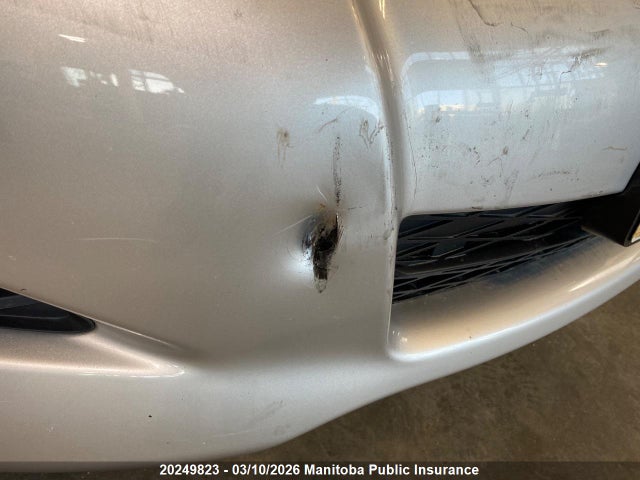 20249823 :رقم المزاد ، 2T1KU4EEXBC718463 vin ، 2011 Toyota Matrix مزاد بيع