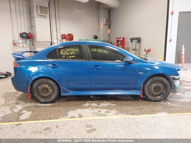 Mitsubishi LANCER ES 2017 JA32V2FW4HU606129 Image 12