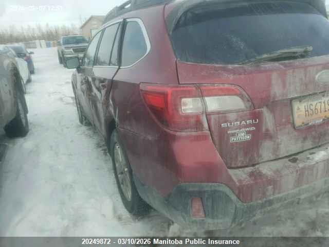 4S4BSFDC3J3318278 Subaru Outback 3.6r Limited
