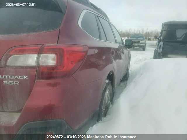 4S4BSFDC3J3318278 Subaru Outback 3.6r Limited