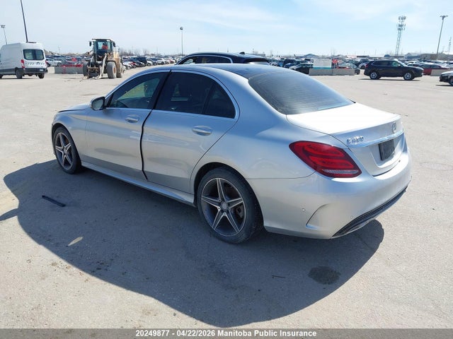 Продаж на аукціоні авто 2015 Mercedes Benz C400 4matic, vin: 55SWF6GB6FU074745, номер лоту: 20249877