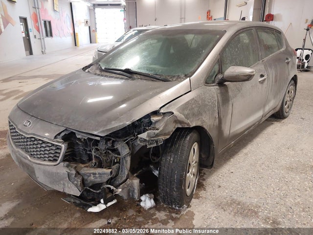 KIA FORTE LX 2017 KNAFK5A82H5728775 Image 6