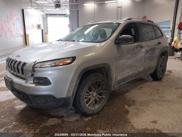 1C4PJMAB8HW625130 Jeep Cherokee Sport