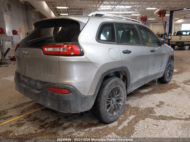1C4PJMAB8HW625130 Jeep Cherokee Sport