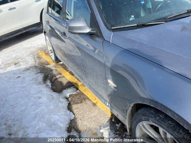 20250011 :رقم المزاد ، WBAPK7C55BA818777 vin ، 2011 Bmw 328xi مزاد بيع