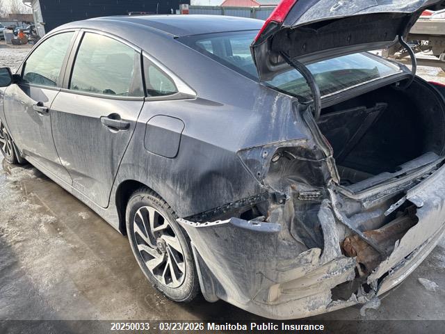 20250033 :رقم المزاد ، 2HGFC2F73KH028084 vin ، 2019 Honda Civic Ex مزاد بيع