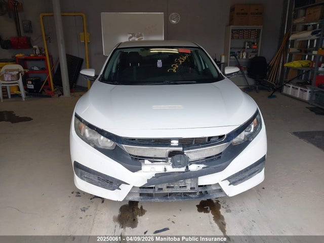 Продаж на аукціоні авто 2016 Honda Civic Lx, vin: 2HGFC2F51GH015887, номер лоту: 20250061