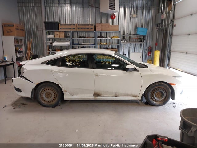 Продаж на аукціоні авто 2016 Honda Civic Lx, vin: 2HGFC2F51GH015887, номер лоту: 20250061