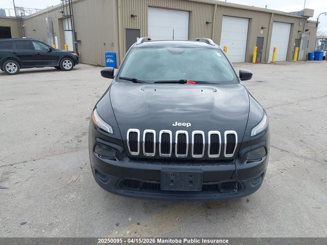 Продажа на аукционе авто 2016 Jeep Cherokee Sport, vin: 1C4PJMAB0GW366003, номер лота: 20250095