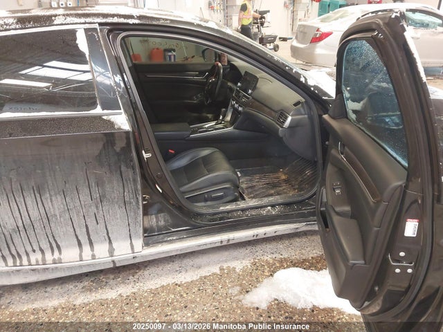 Продаж на аукціоні авто 2018 Honda Accord Ex-l, vin: 1HGCV1F53JA803518, номер лоту: 20250097