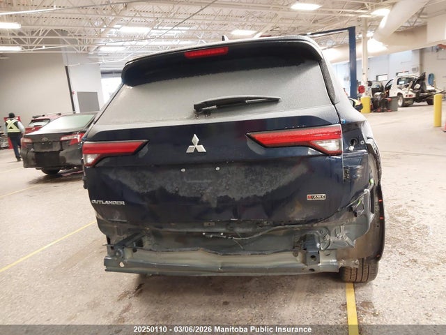 JA4J4UA88PZ602665 Mitsubishi Outlander Sel