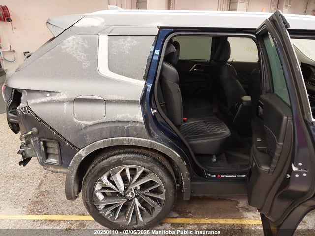 JA4J4UA88PZ602665 Mitsubishi Outlander Sel