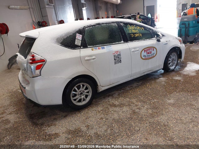JTDZN3EU3HJ069471 Toyota PRIUS V