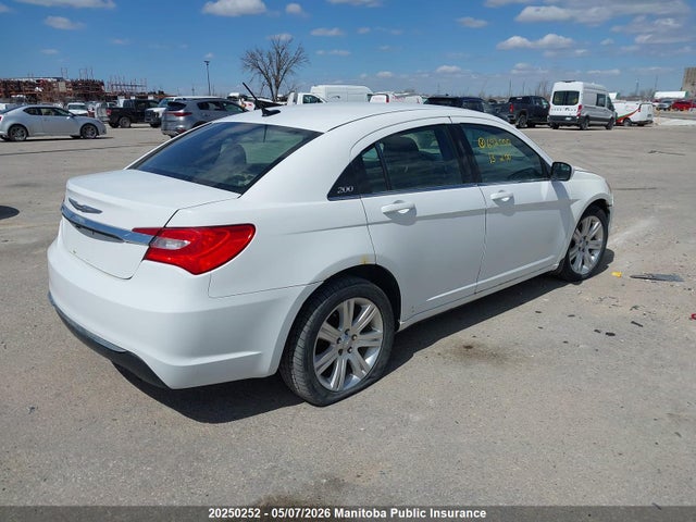Продажа на аукционе авто 2013 Chrysler 200 Limited, vin: 1C3CCBBB0DN692000, номер лота: 20250252